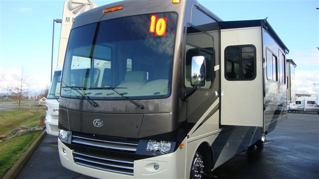 New 2010 Fourwinds Windsport 34B Class A - Gas For Sale